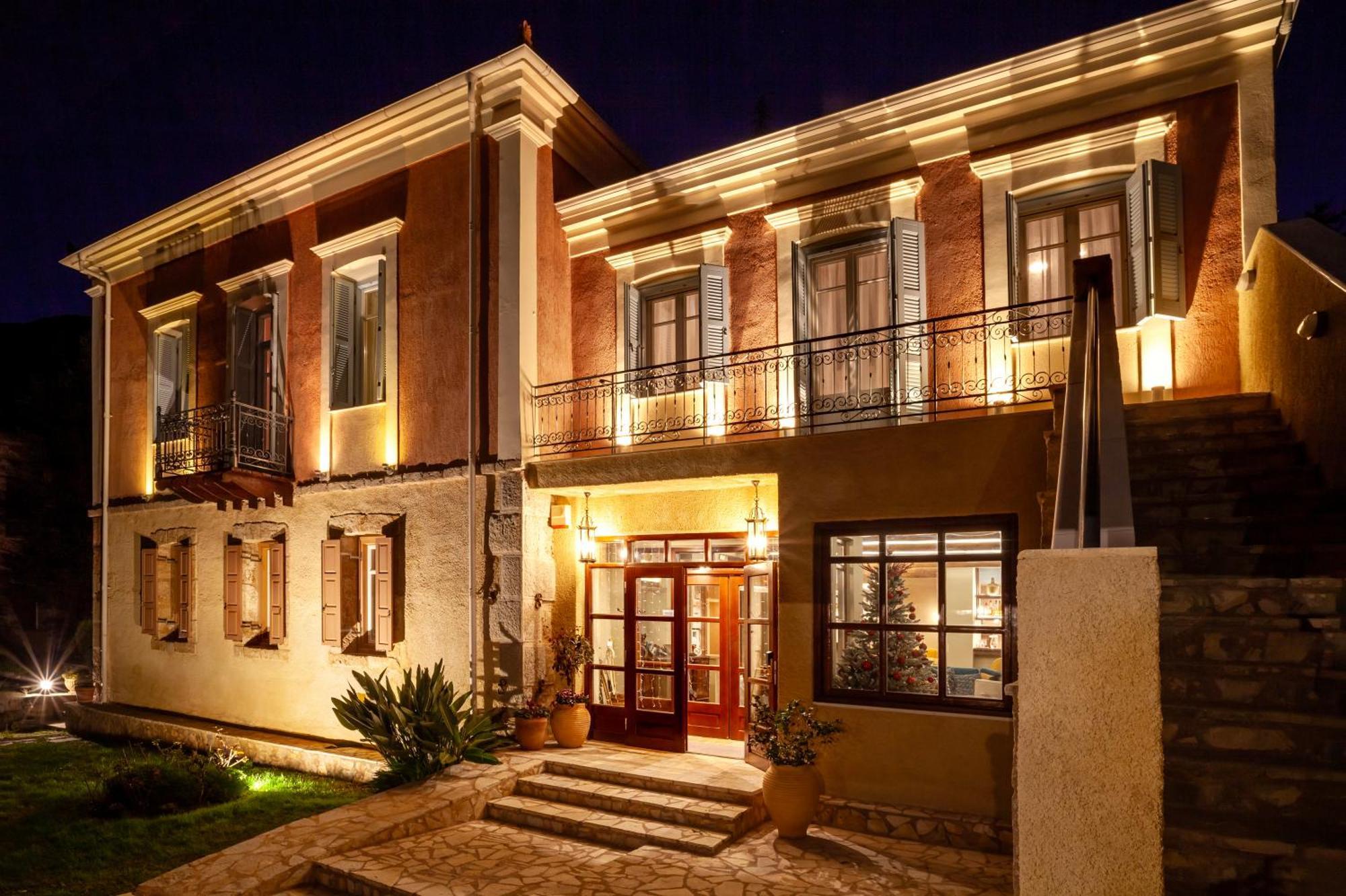 Hotel Archontiko Parnassus Dadi Amfiklia Exteriér fotografie