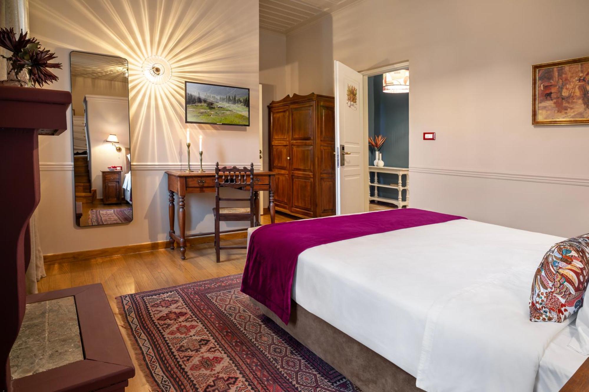 Hotel Archontiko Parnassus Dadi Amfiklia Exteriér fotografie