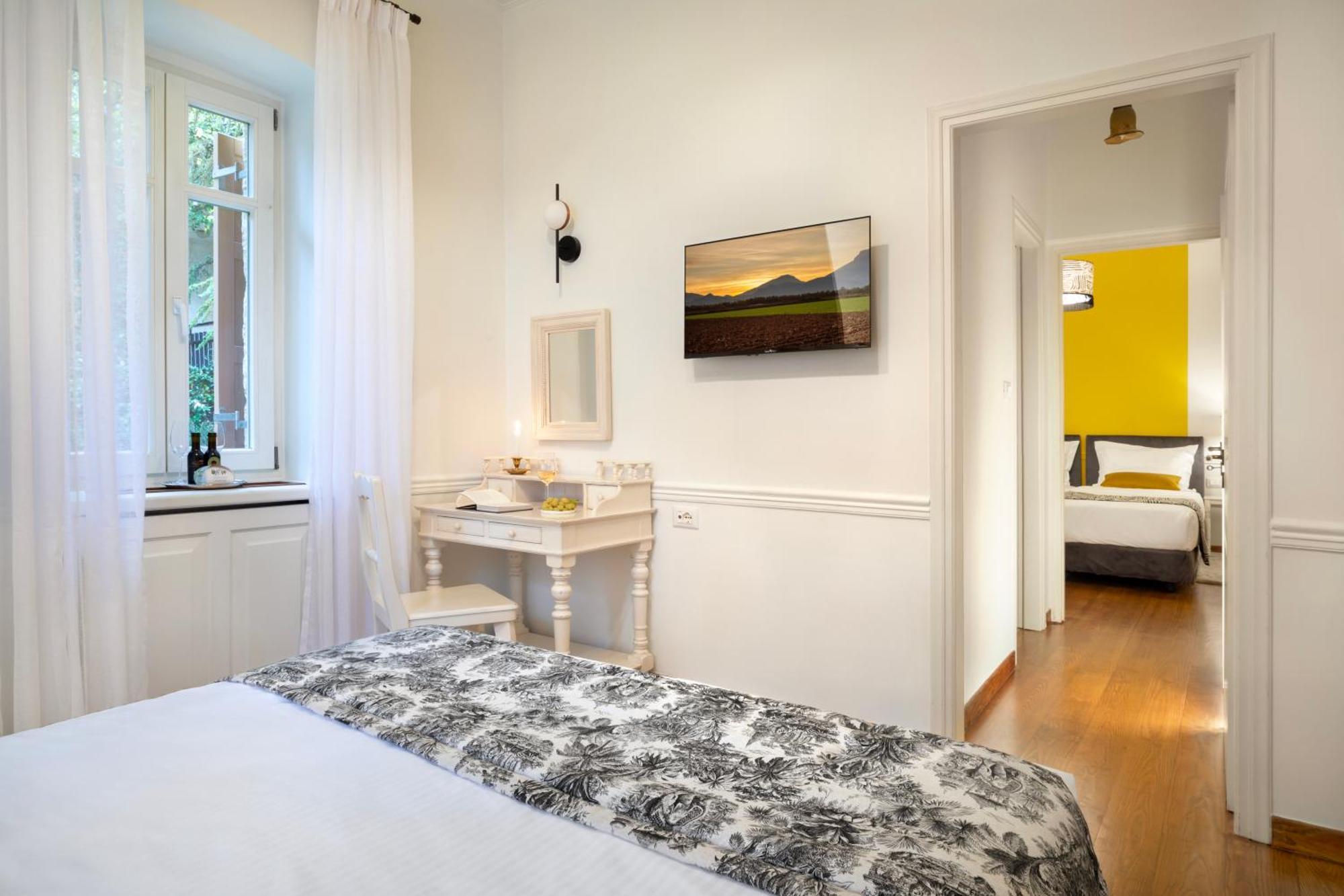 Hotel Archontiko Parnassus Dadi Amfiklia Exteriér fotografie